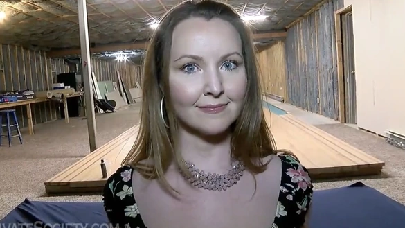 This Woman Loves Getting Gangbanged By Multiple Guys!