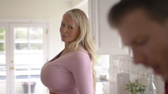 Fucked My Girlfriend's Hot Mature Mom!