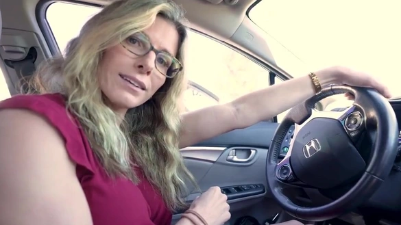 Stepmom Creampie During Family Vacation Trip!