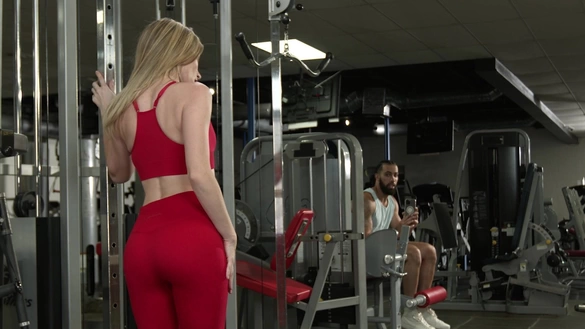 Hit The Gym And Seduced A Guy For Hard Sex!
