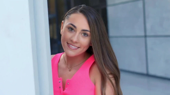Close-Up Anal With A Cute Sweet Girl Who Loves It Deep!