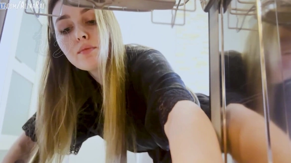 I Fucked My Stepmom Hard While She Was Stuck In The Dishwasher!