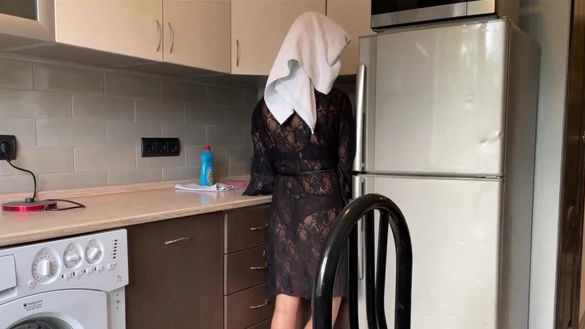 Quick Cheat With My Boyfriend's Friend While He Was In The Shower...
