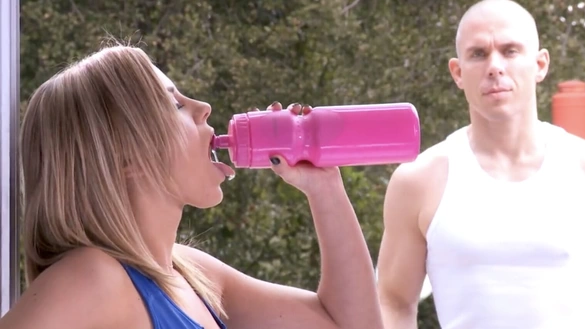Athletic Fit Girl Gets Fucked By Bald Guy!